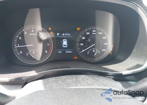 2021 Hyundai Tucson Value z USA, uszkodzony, nr VIN KM8J3CA46MU373777